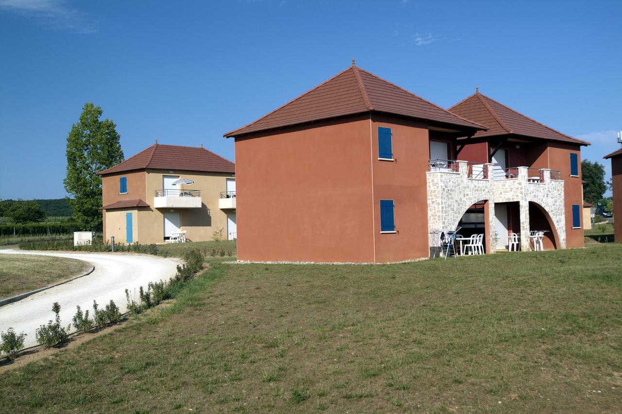 Отель Terres De France - Domaine De Claire Rive Prayssac Экстерьер фото